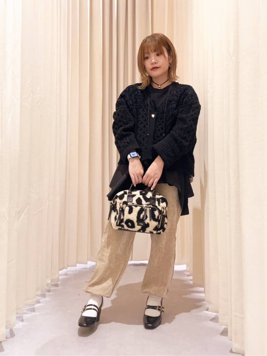 Vinのレースアランニットカーディガンを使ったコーディネートを紹介します。｜Rakuten Fashion(楽天ファッション／旧楽天ブランドアベニュー)6446050