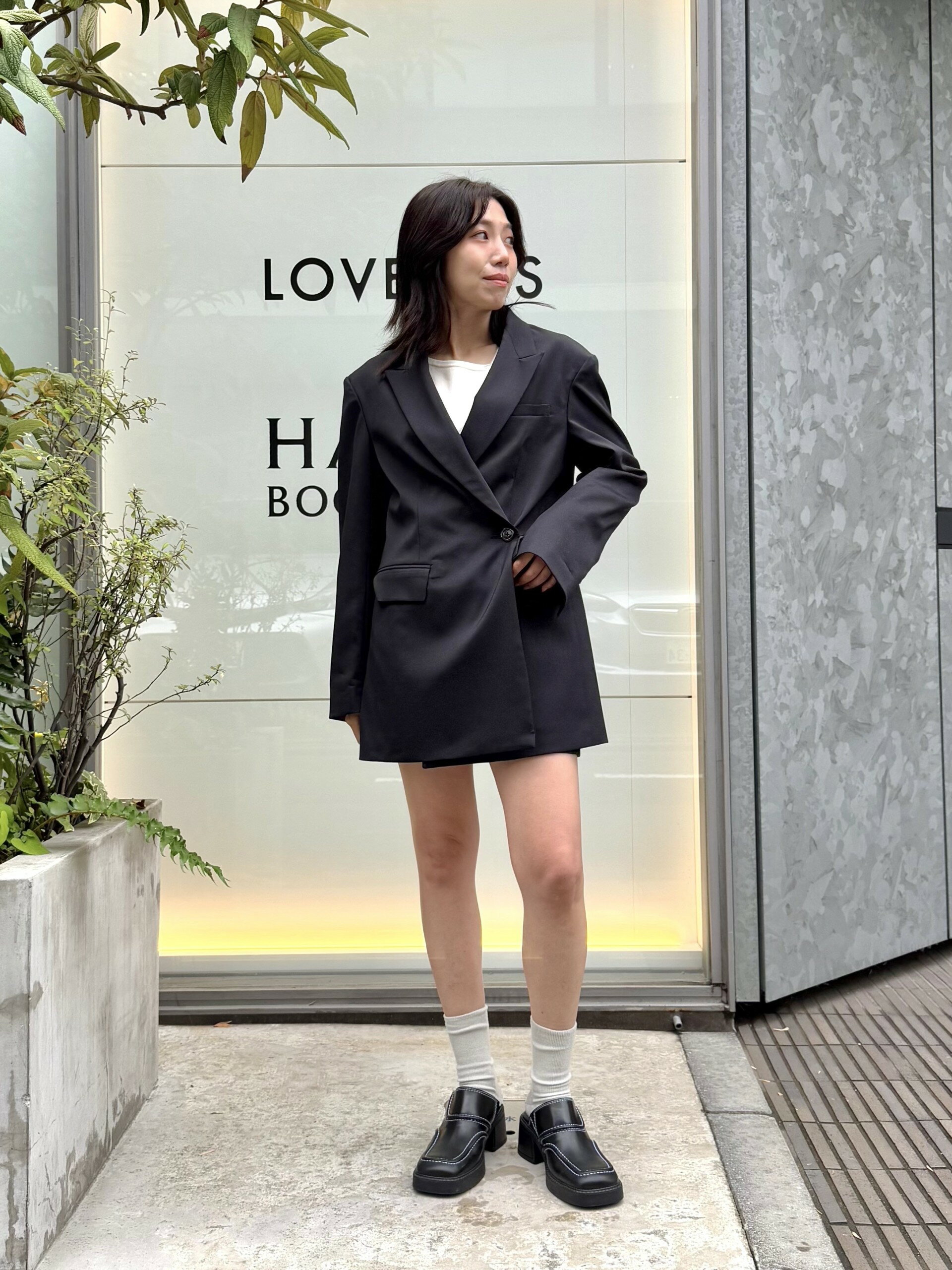 LOVELESSのセミダブルオーバージャケットを使ったコーディネートを紹介します。｜Rakuten Fashion(楽天ファッション／旧楽天ブランドアベニュー)6448460
