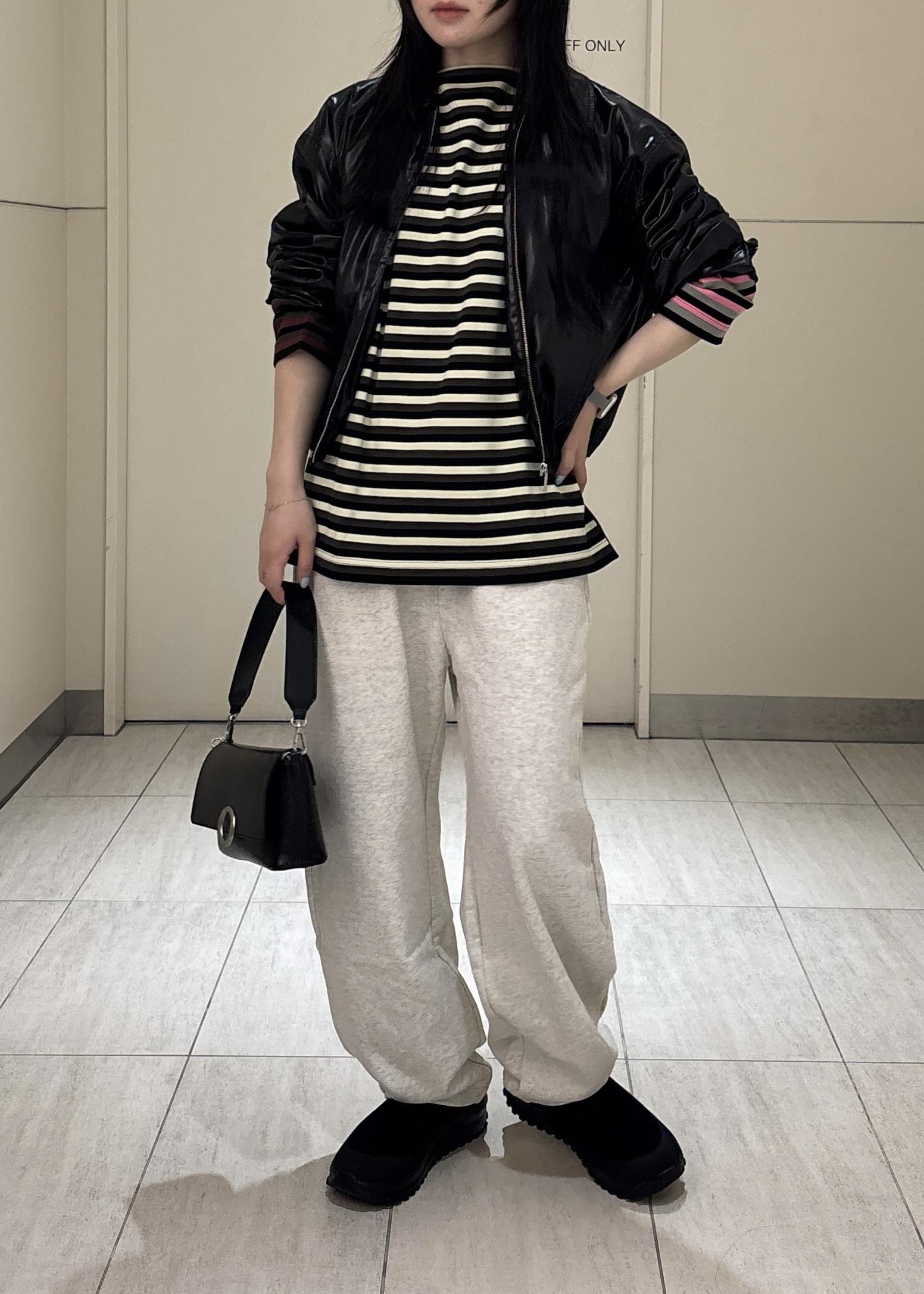 ADAM ET ROPE' | レザーライクサテンブルゾン | Rakuten Fashion(楽天