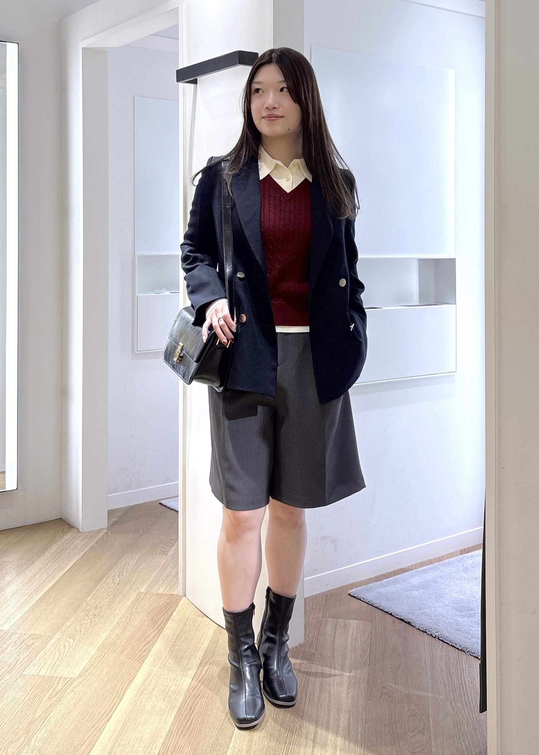 ROPE' PICNICの【WEB限定】レディハンサムシリーズ ウールライク金ボタンミドル丈ジャケット(総裏地)を使ったコーディネートを紹介します。｜Rakuten Fashion(楽天ファッション／旧楽天ブランドアベニュー)6470051