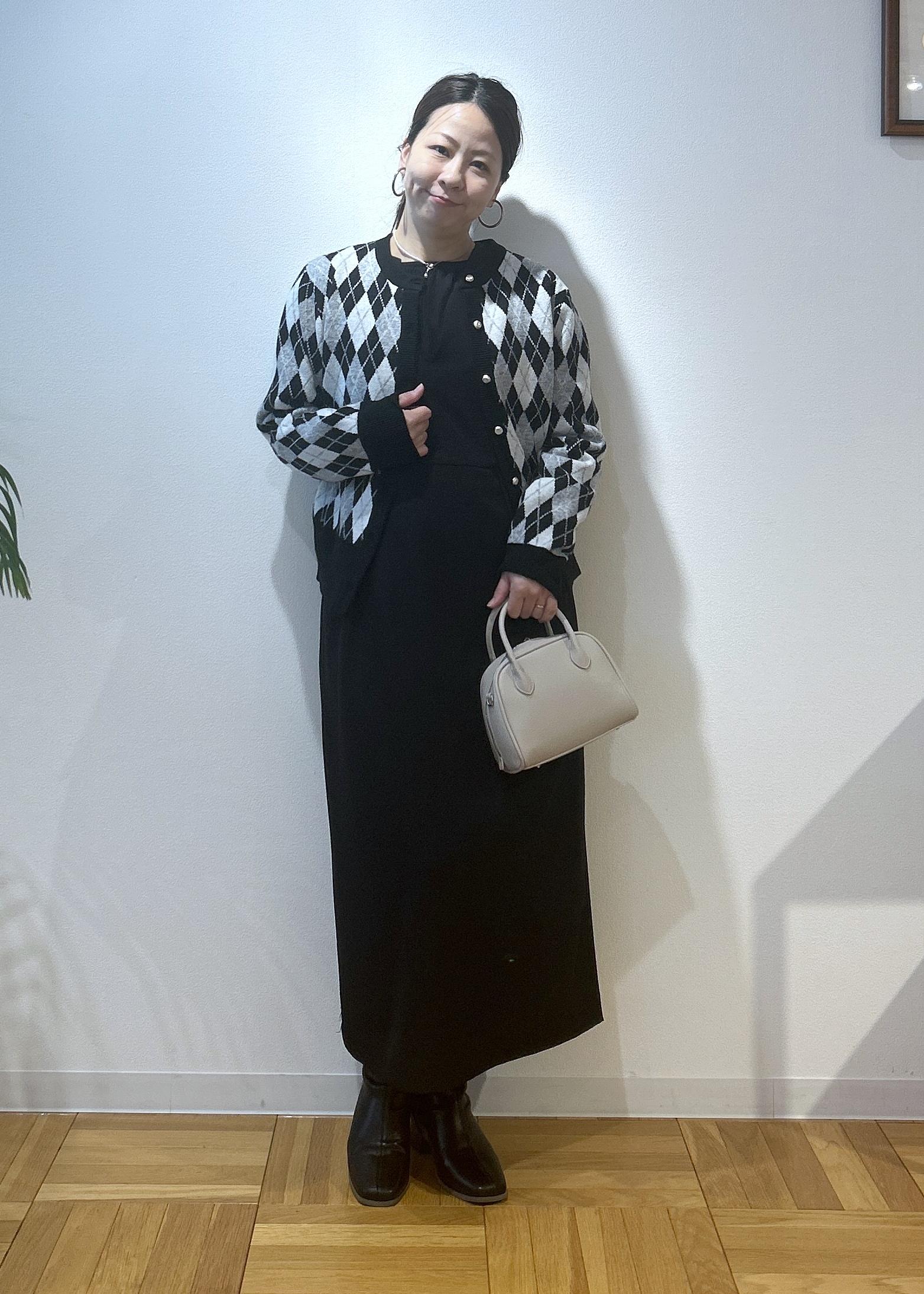 ROPE' PICNICのチュールドッキングボリュームスリーブニットプルオーバーを使ったコーディネートを紹介します。｜Rakuten Fashion(楽天ファッション／旧楽天ブランドアベニュー)6470069