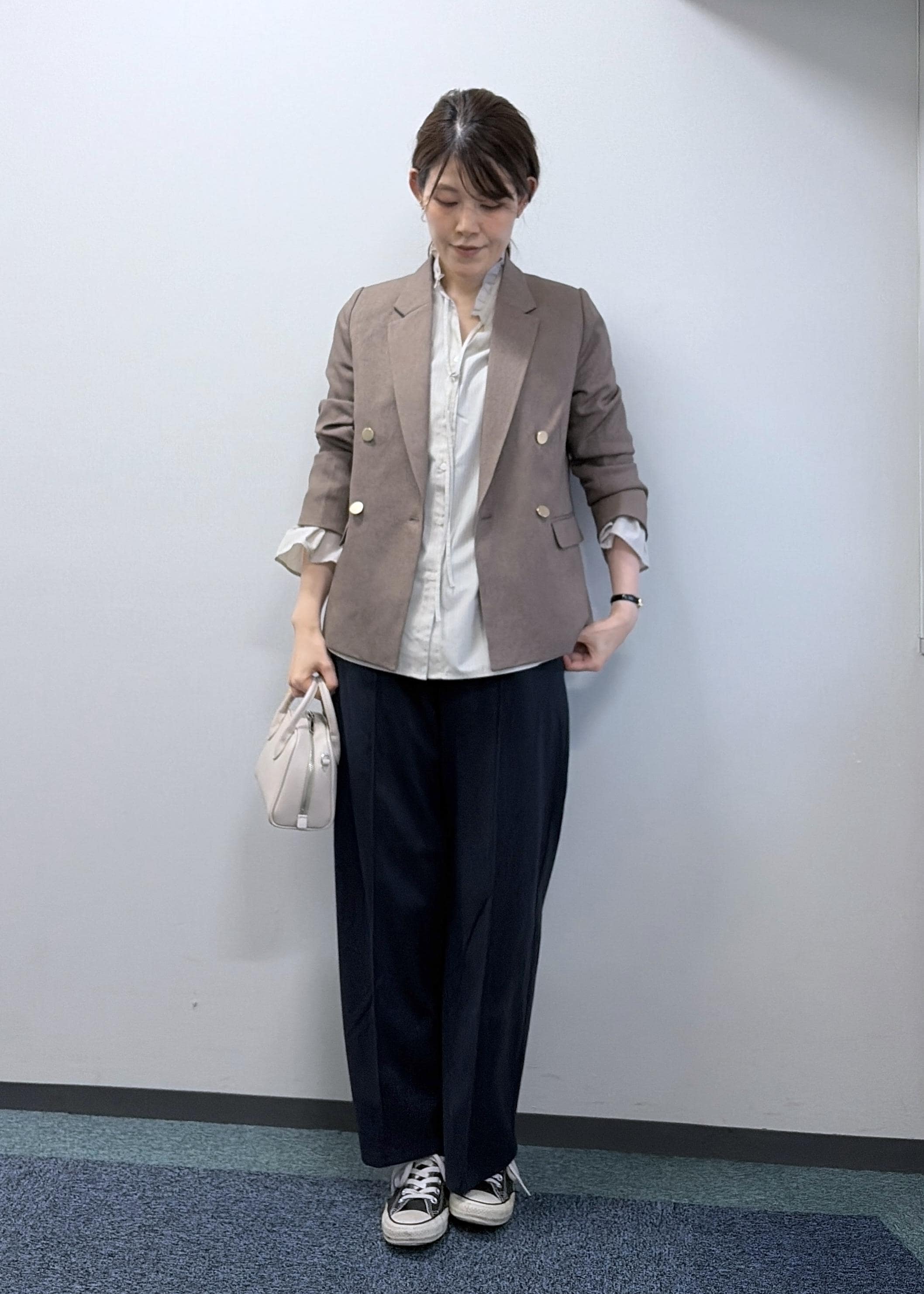 ROPE' PICNICのレディハンサムシリーズ ウールライク金ボタンジャケット(総裏地)/セットアップ対応を使ったコーディネートを紹介します。｜Rakuten Fashion(楽天ファッション／旧楽天ブランドアベニュー)6470124