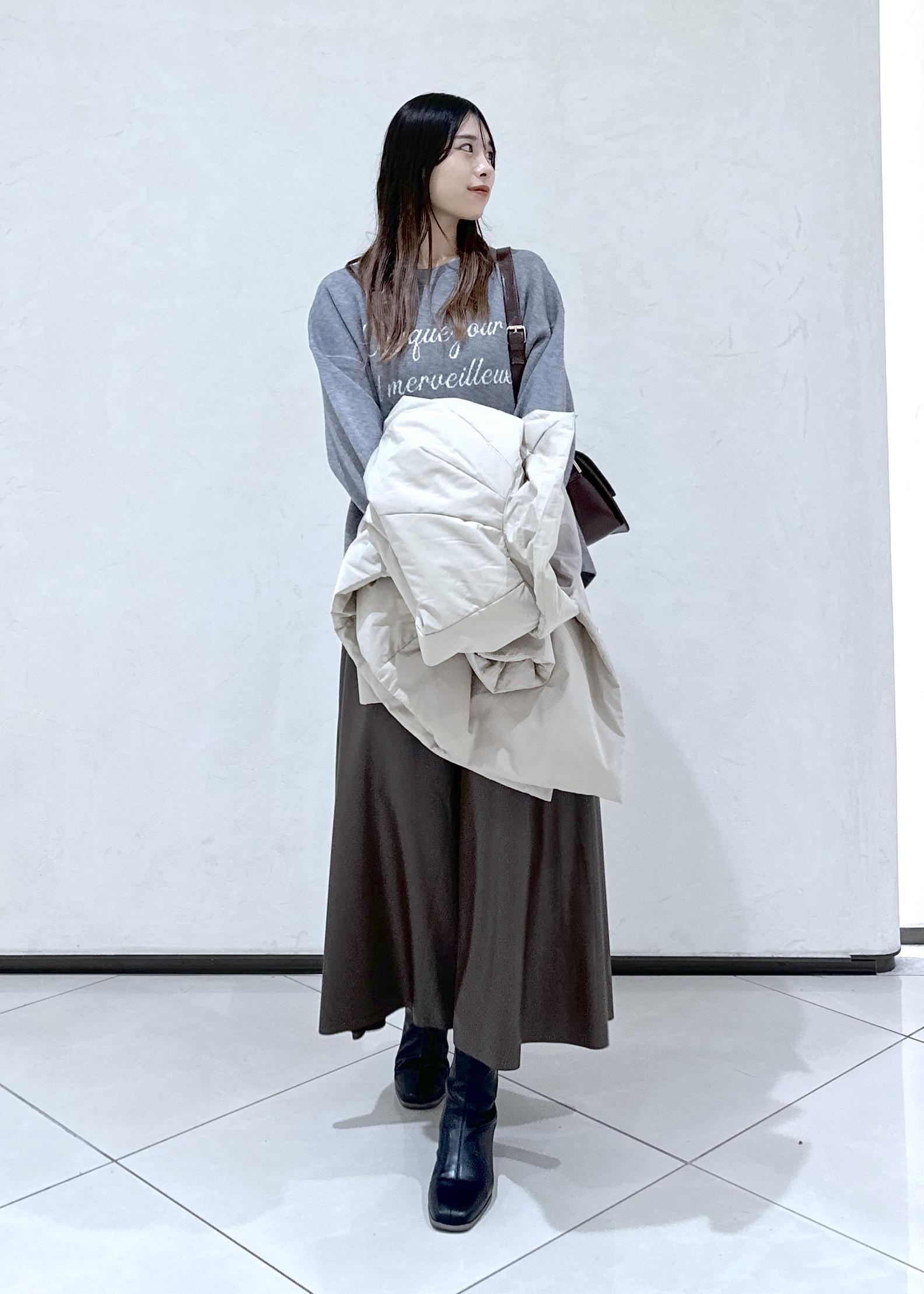 ROPE' PICNICのスウェットライクロゴニットプルオーバーを使ったコーディネートを紹介します。｜Rakuten Fashion(楽天ファッション／旧楽天ブランドアベニュー)6470213