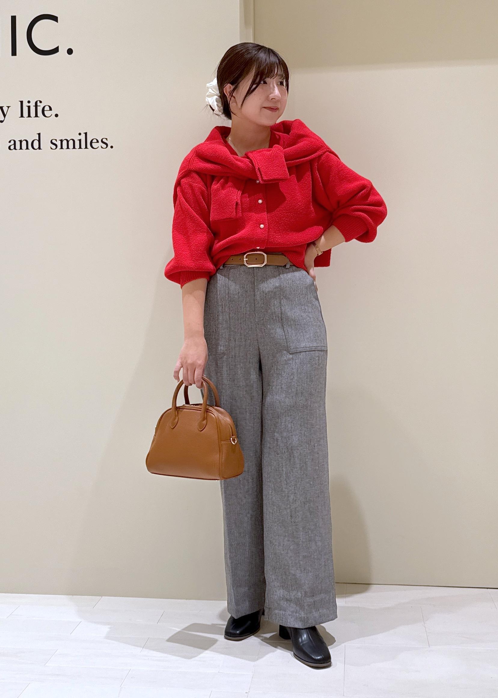 ROPE' PICNICの【新色追加】スフレニットシリーズ Vネックニットプルオーバー/イージーケア・リンクコーデを使ったコーディネートを紹介します。｜Rakuten Fashion(楽天ファッション／旧楽天ブランドアベニュー)6470231