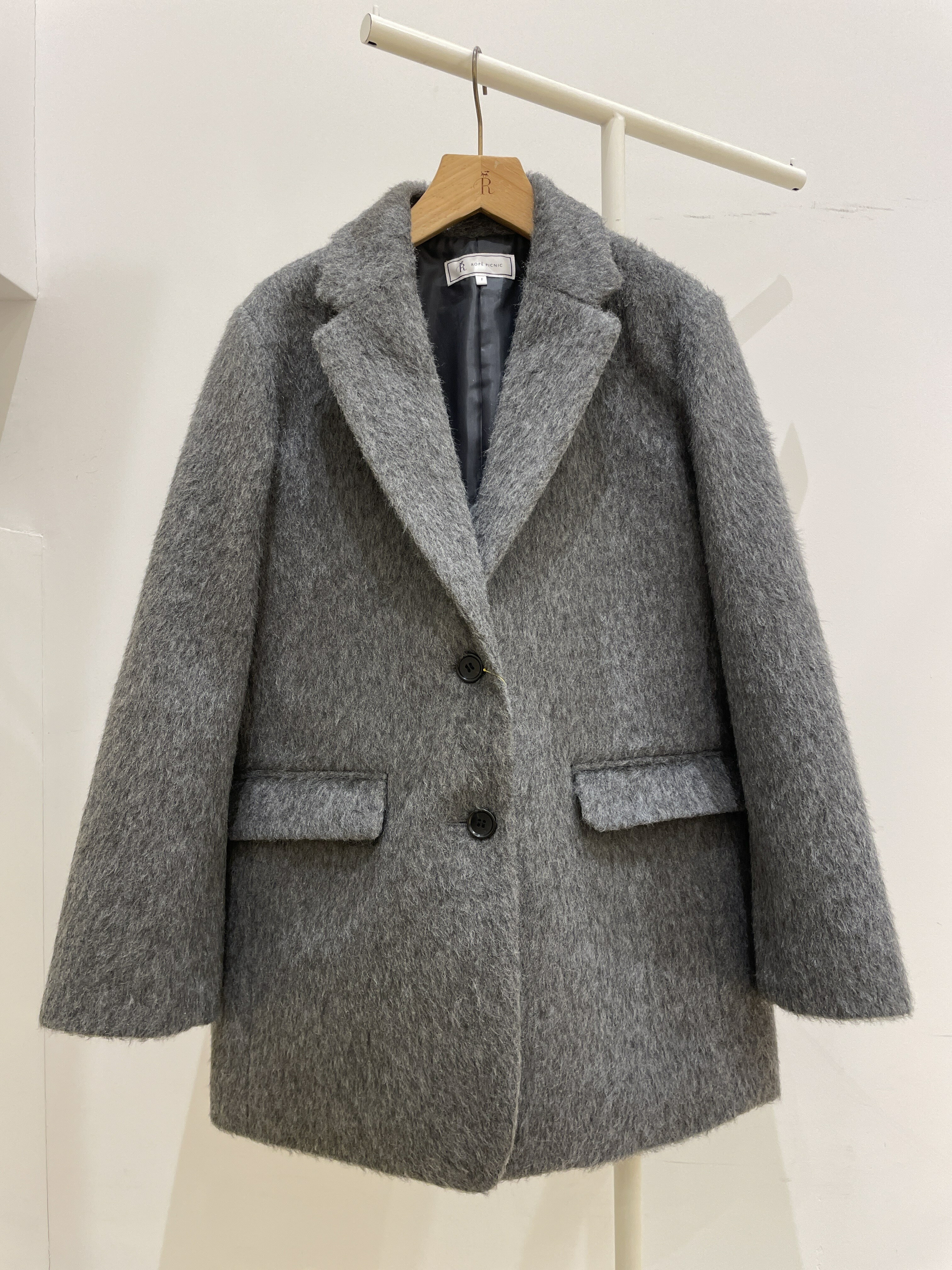 ROPE' PICNICのシャギーテーラードジャコットを使ったコーディネートを紹介します。｜Rakuten Fashion(楽天ファッション／旧楽天ブランドアベニュー)6470183