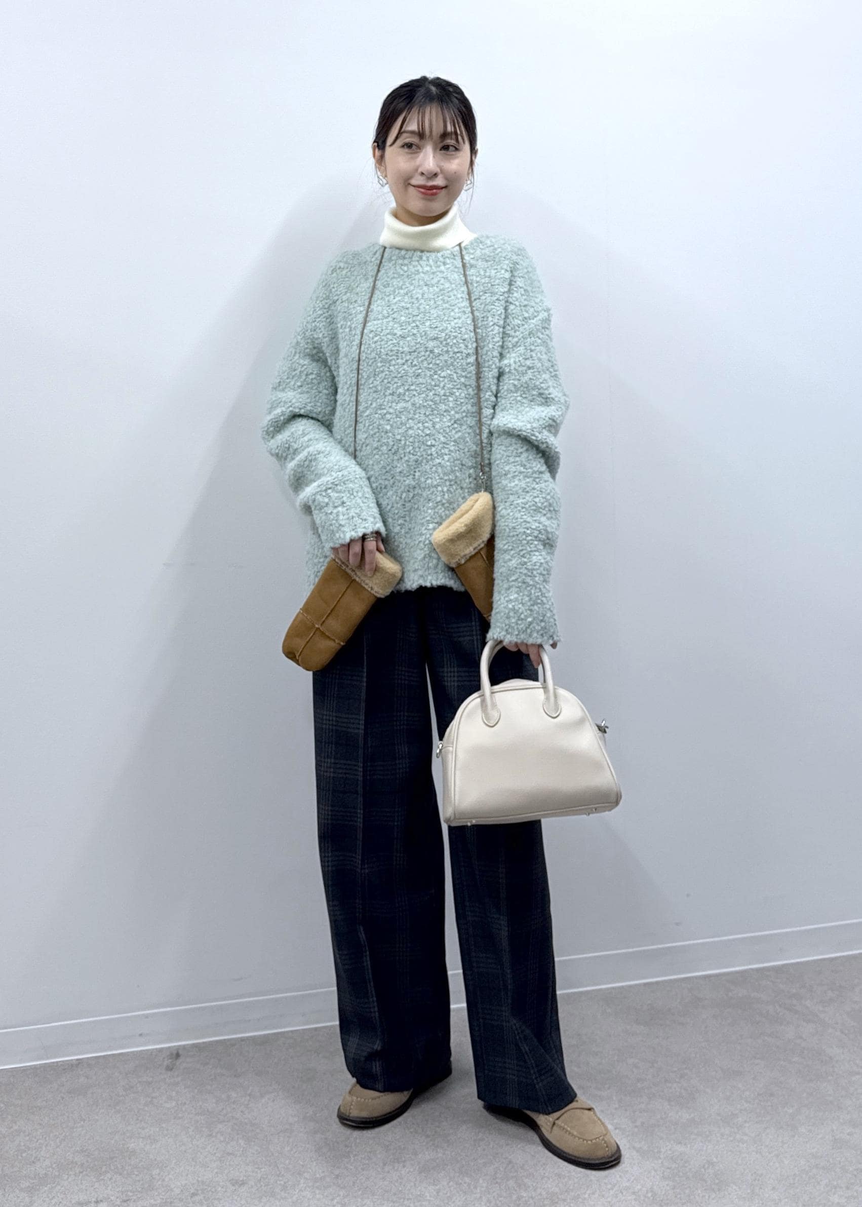 ROPE' PICNICのブークレカラーニットを使ったコーディネートを紹介します。｜Rakuten Fashion(楽天ファッション／旧楽天ブランドアベニュー)6470244