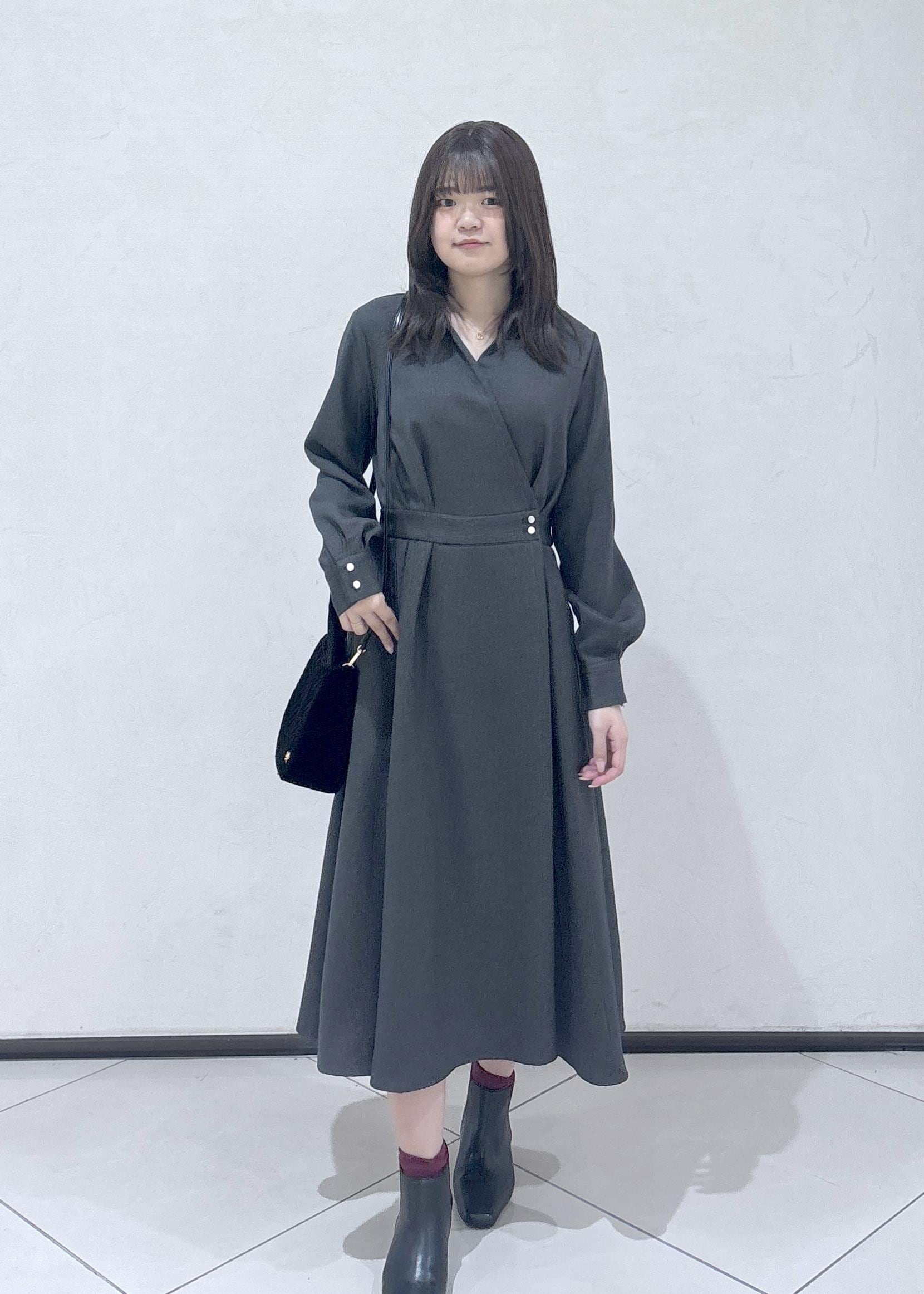 ROPE' PICNICのカシュクールシャツコンシャスワンピースを使ったコーディネートを紹介します。｜Rakuten Fashion(楽天ファッション／旧楽天ブランドアベニュー)6470374