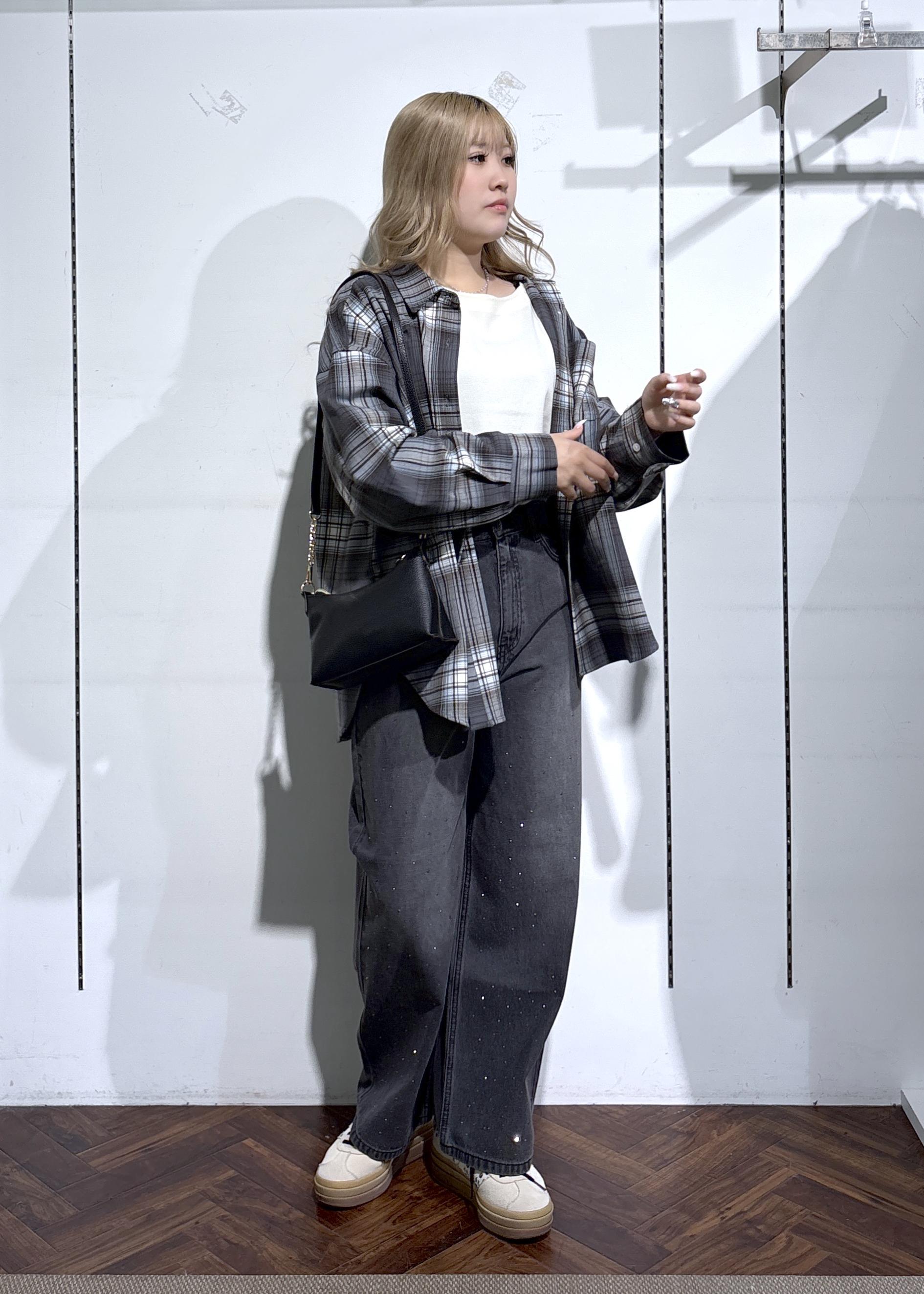 ROPE' PICNICの【新色追加】キラキラビジューデニムを使ったコーディネートを紹介します。｜Rakuten Fashion(楽天ファッション／旧楽天ブランドアベニュー)6470458