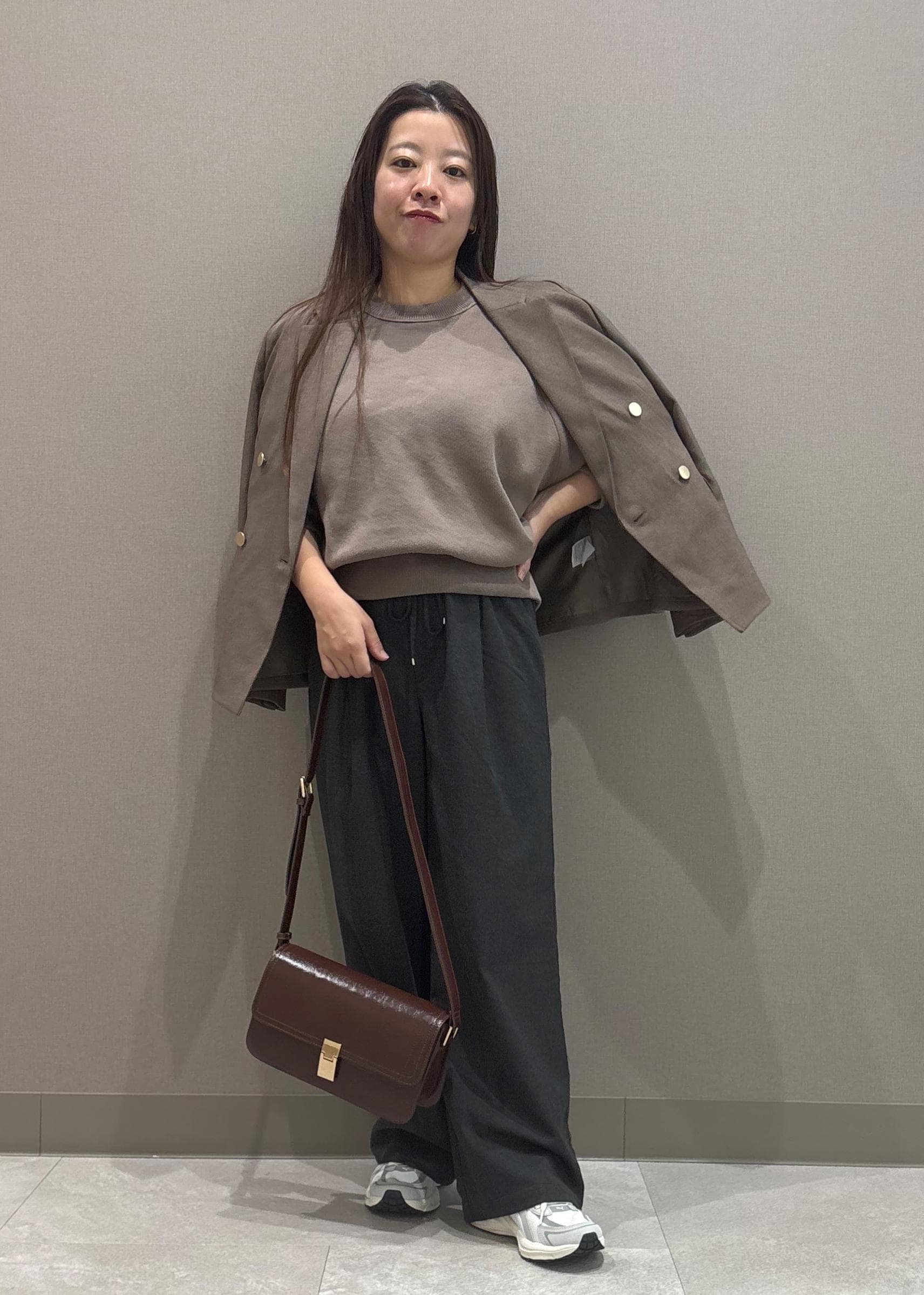 ROPE' PICNICのレディハンサムシリーズ ウールライク金ボタンジャケット(総裏地)/セットアップ対応を使ったコーディネートを紹介します。｜Rakuten Fashion(楽天ファッション／旧楽天ブランドアベニュー)6470511