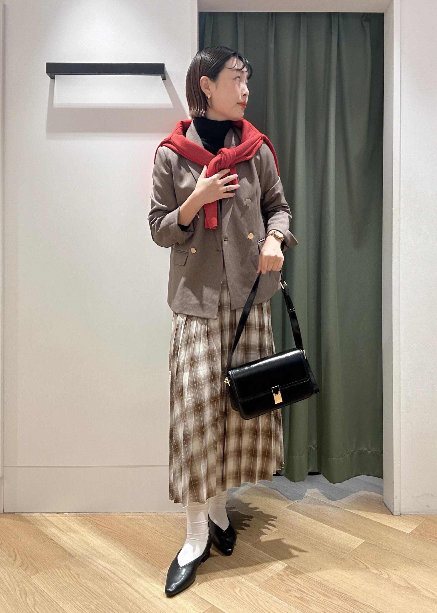 ROPE' PICNICのレディハンサムシリーズ ウールライク金ボタンジャケット(総裏地)/セットアップ対応を使ったコーディネートを紹介します。｜Rakuten Fashion(楽天ファッション／旧楽天ブランドアベニュー)6470535