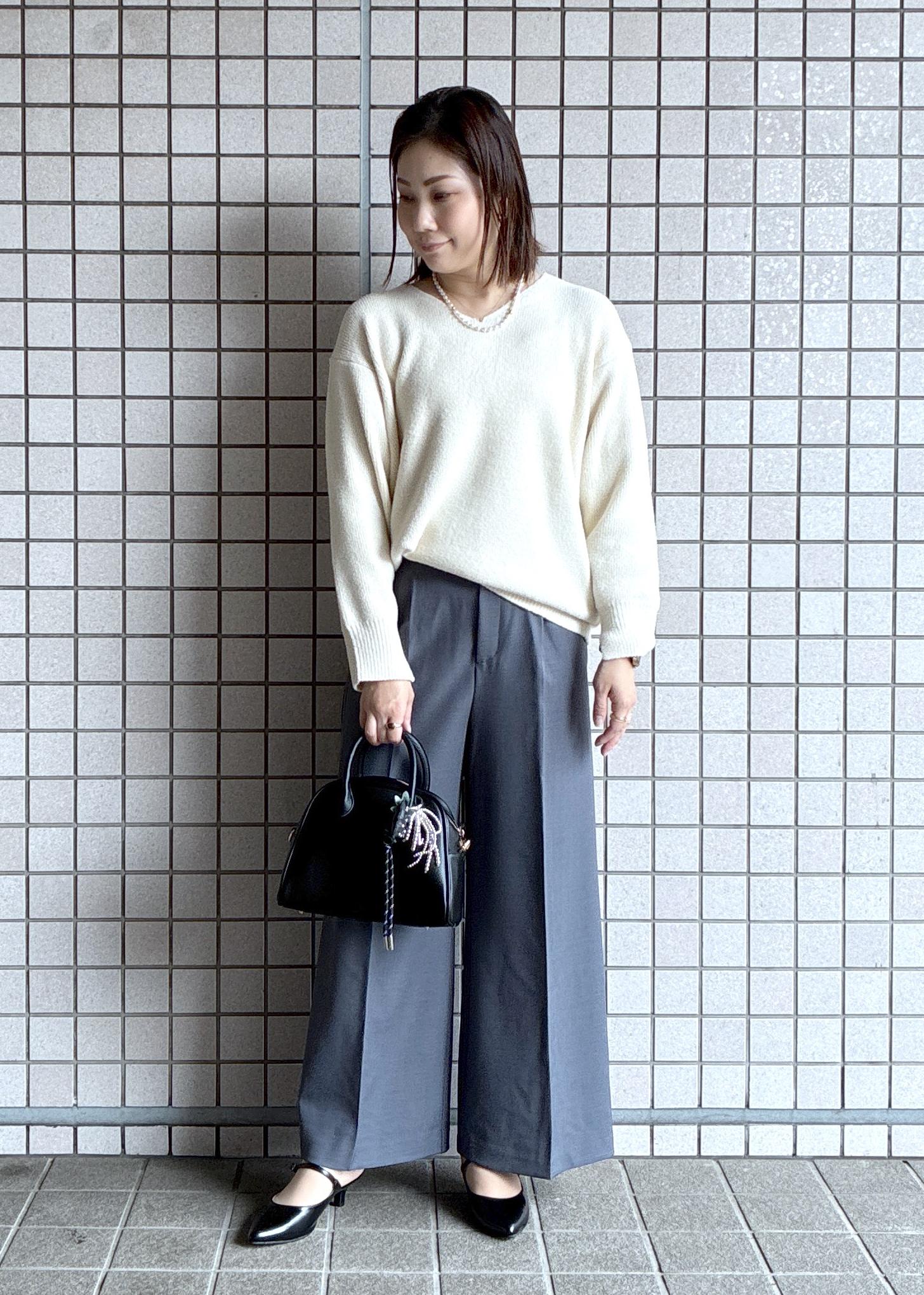 ROPE' PICNICの【新色追加】スフレニットシリーズ Vネックニットプルオーバー/イージーケア・リンクコーデを使ったコーディネートを紹介します。｜Rakuten Fashion(楽天ファッション／旧楽天ブランドアベニュー)6470573