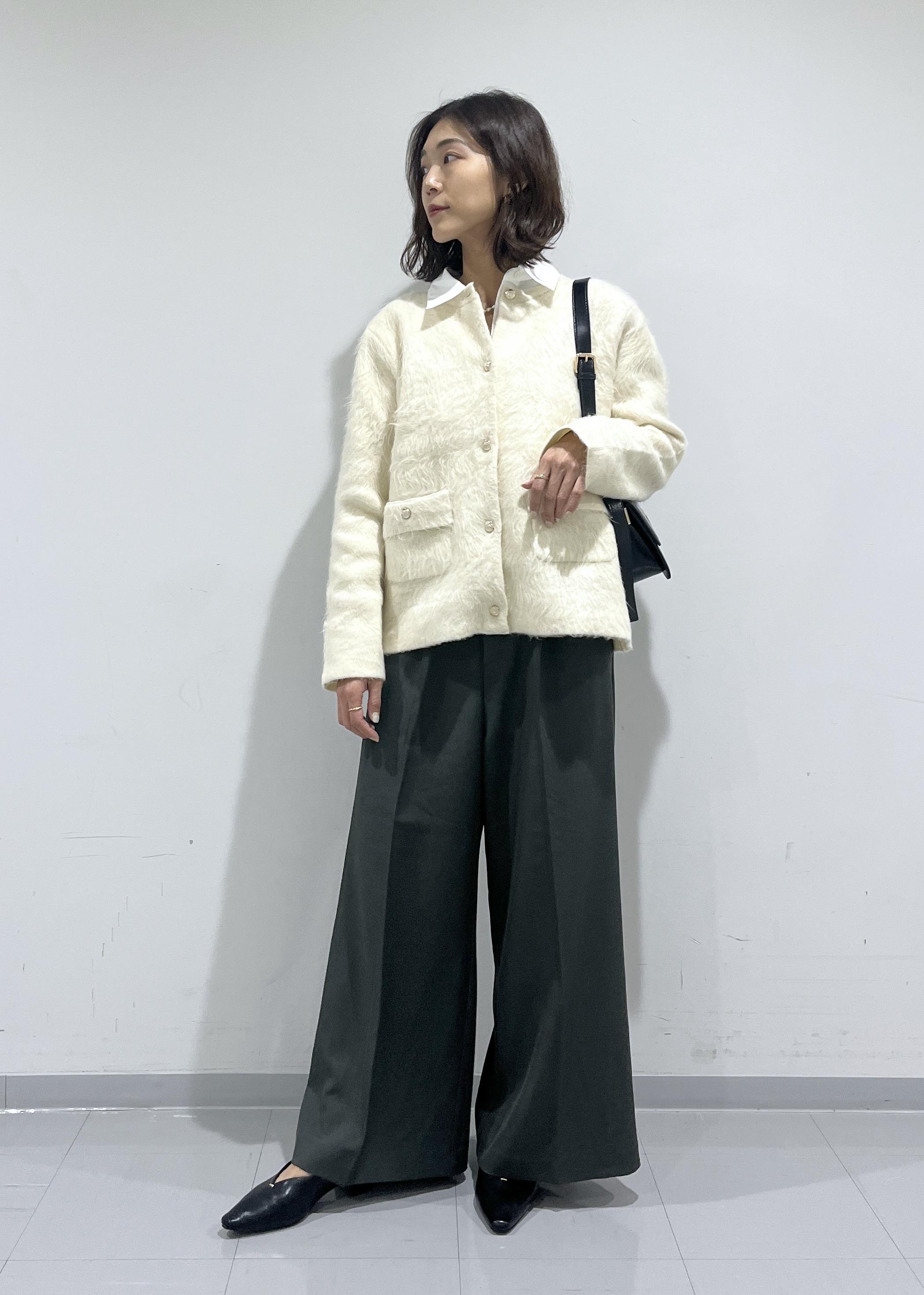 ROPE' PICNICのフレアシルエットサスペンダー付きパンツを使ったコーディネートを紹介します。｜Rakuten Fashion(楽天ファッション／旧楽天ブランドアベニュー)6470558