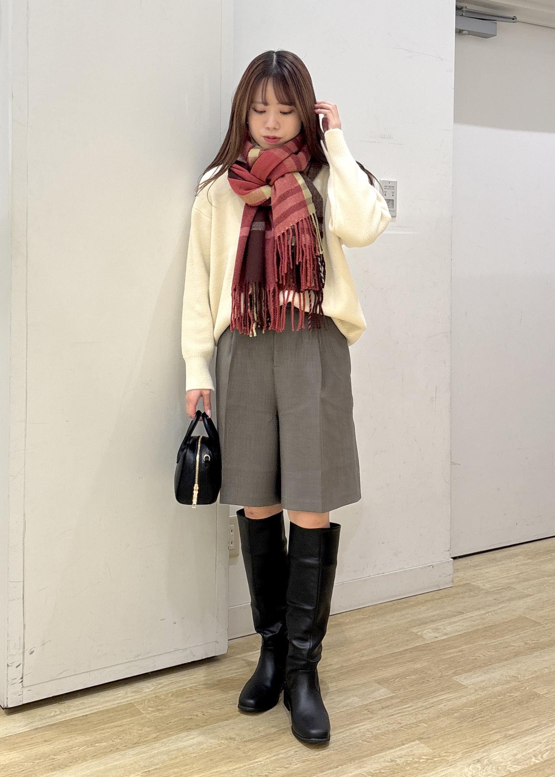 ROPE' PICNICの【新色追加】スフレニットシリーズ Vネックニットプルオーバー/イージーケア・リンクコーデを使ったコーディネートを紹介します。｜Rakuten Fashion(楽天ファッション／旧楽天ブランドアベニュー)6493364