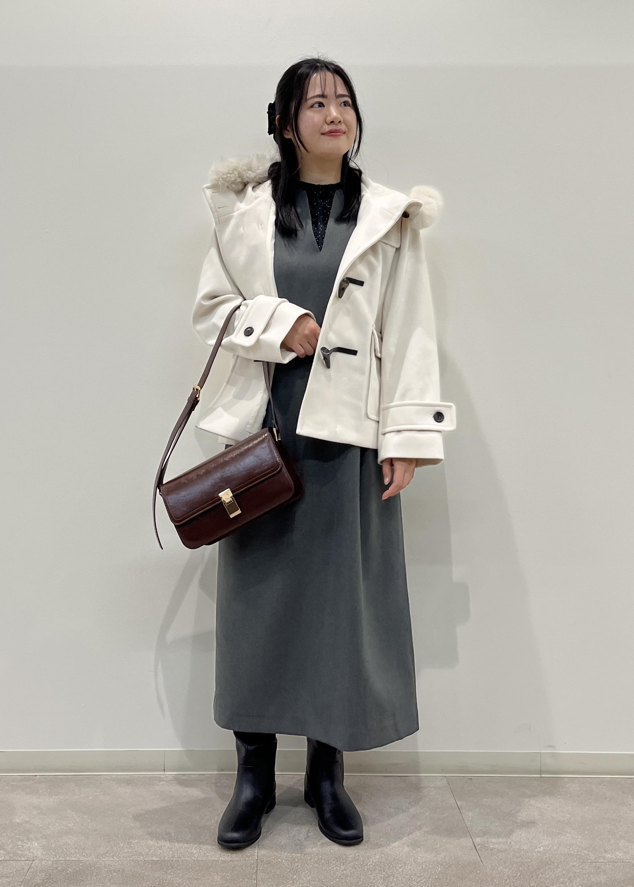 ROPE' PICNICのシャーリングカラーブラウス/2WAYを使ったコーディネートを紹介します。｜Rakuten Fashion(楽天ファッション／旧楽天ブランドアベニュー)6493378