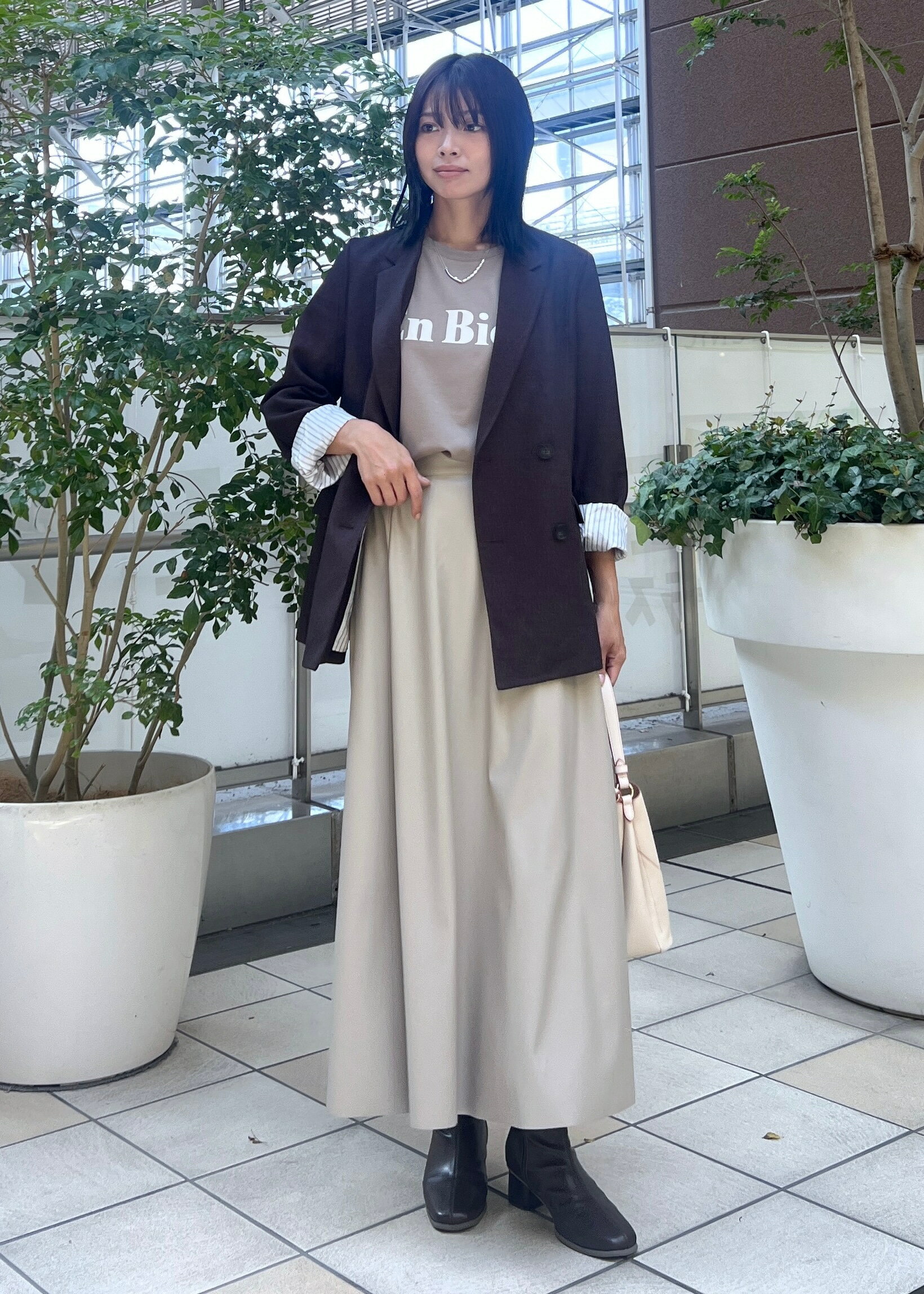 ROPE' PICNICの【美easy】ウーリッシュダブルブレストテーラードジャケット【セットアップ対応/洗える】を使ったコーディネートを紹介します。｜Rakuten Fashion(楽天ファッション／旧楽天ブランドアベニュー)6493346