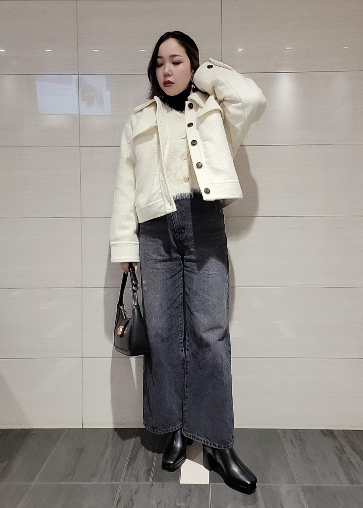 VISのくるくる圧縮ボアカバーオールを使ったコーディネートを紹介します。｜Rakuten Fashion(楽天ファッション／旧楽天ブランドアベニュー)6517311