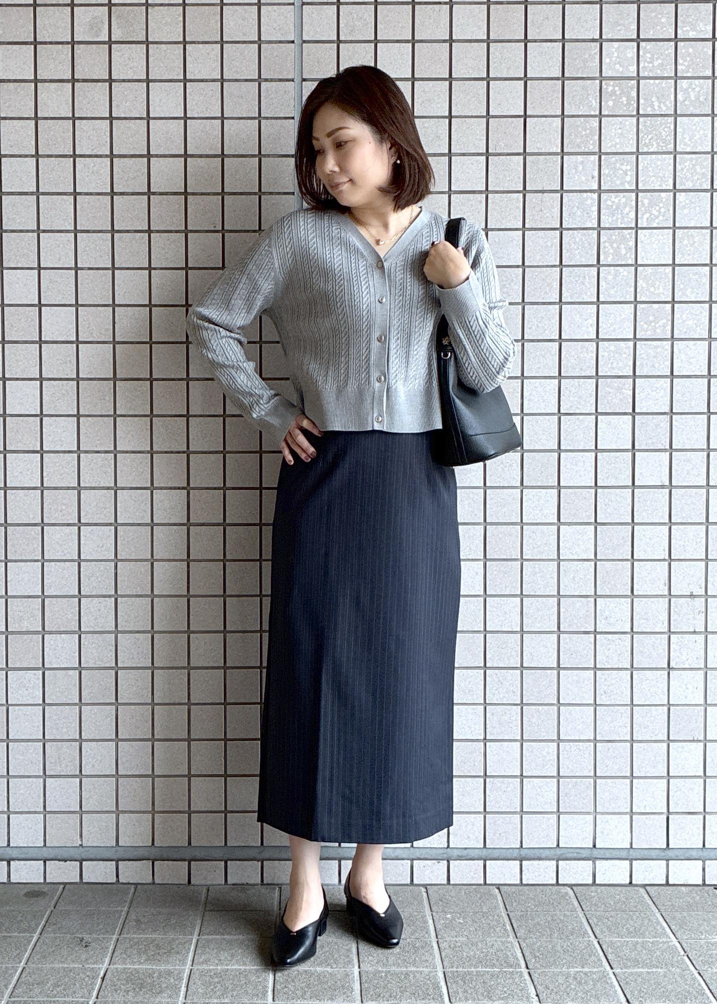 ROPE' PICNICのナローサスペンダースカートを使ったコーディネートを紹介します。｜Rakuten Fashion(楽天ファッション／旧楽天ブランドアベニュー)6518478