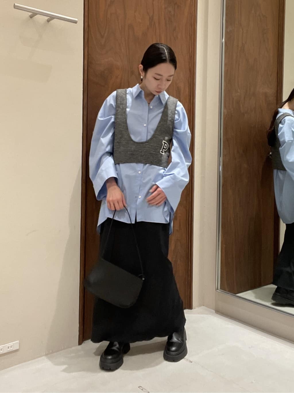 GALLARDAGALANTEの【3サイズ展開】ストレッチマキシタイトスカート2を使ったコーディネートを紹介します。｜Rakuten Fashion(楽天ファッション／旧楽天ブランドアベニュー)6449591