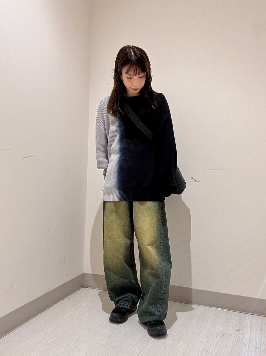 tk.TAKEO KIKUCHIのグラデダイニットプルオーバーを使ったコーディネートを紹介します。｜Rakuten Fashion(楽天ファッション／旧楽天ブランドアベニュー)6450902