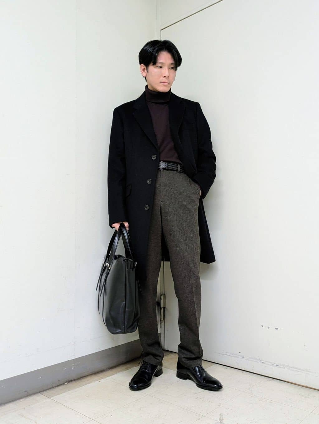 TAKEO KIKUCHIのカシミヤブレンド ビーバー調チェスターコートを使ったコーディネートを紹介します。｜Rakuten Fashion(楽天ファッション／旧楽天ブランドアベニュー)6454765