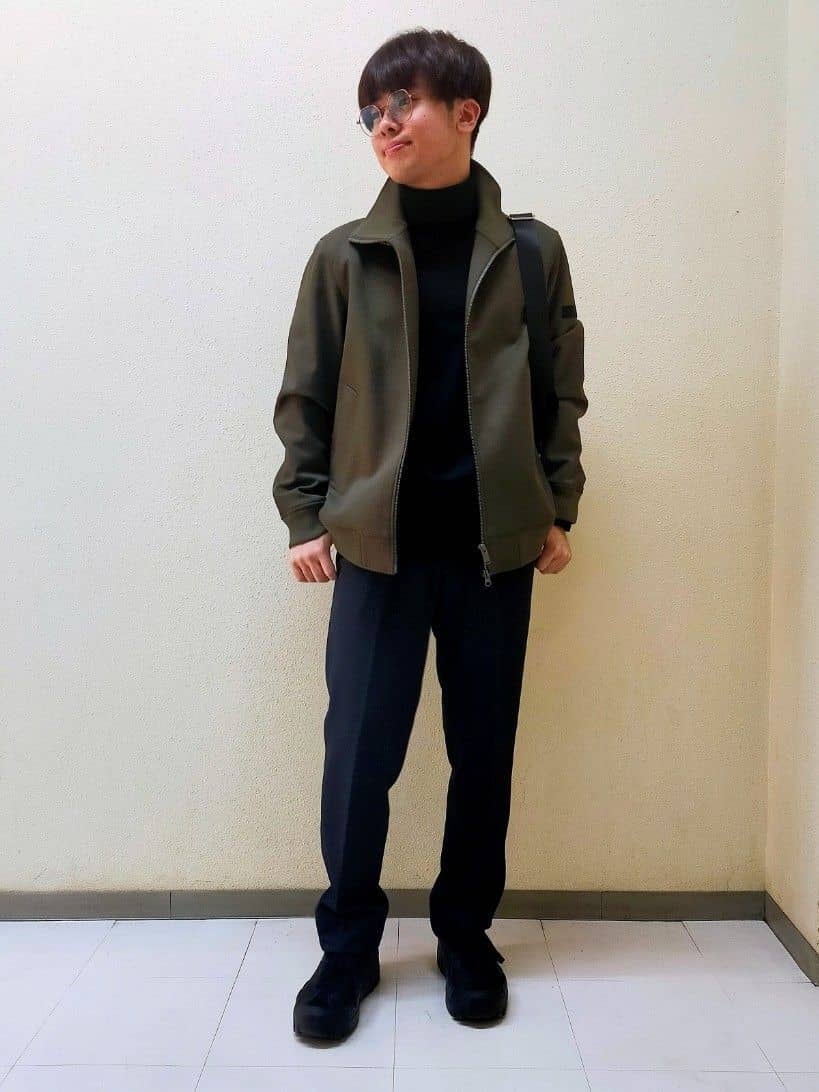 TAKEO KIKUCHIの【JUST ONE LAYER】ダウンファブリック ジップアップ リブ ブルゾンを使ったコーディネートを紹介します。｜Rakuten Fashion(楽天ファッション／旧楽天ブランドアベニュー)6456995