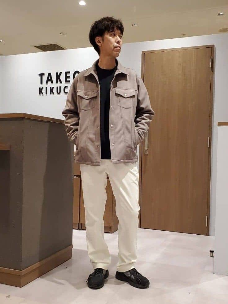 TAKEO KIKUCHIの【JUST ONE LAYER】ダウンファブリック ブルゾンを使ったコーディネートを紹介します。｜Rakuten Fashion(楽天ファッション／旧楽天ブランドアベニュー)6457348