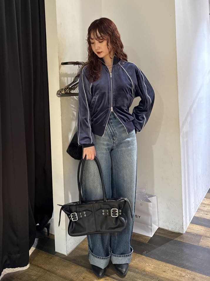 moussyのVELOUR TRACK トップスを使ったコーディネート | Rakuten 