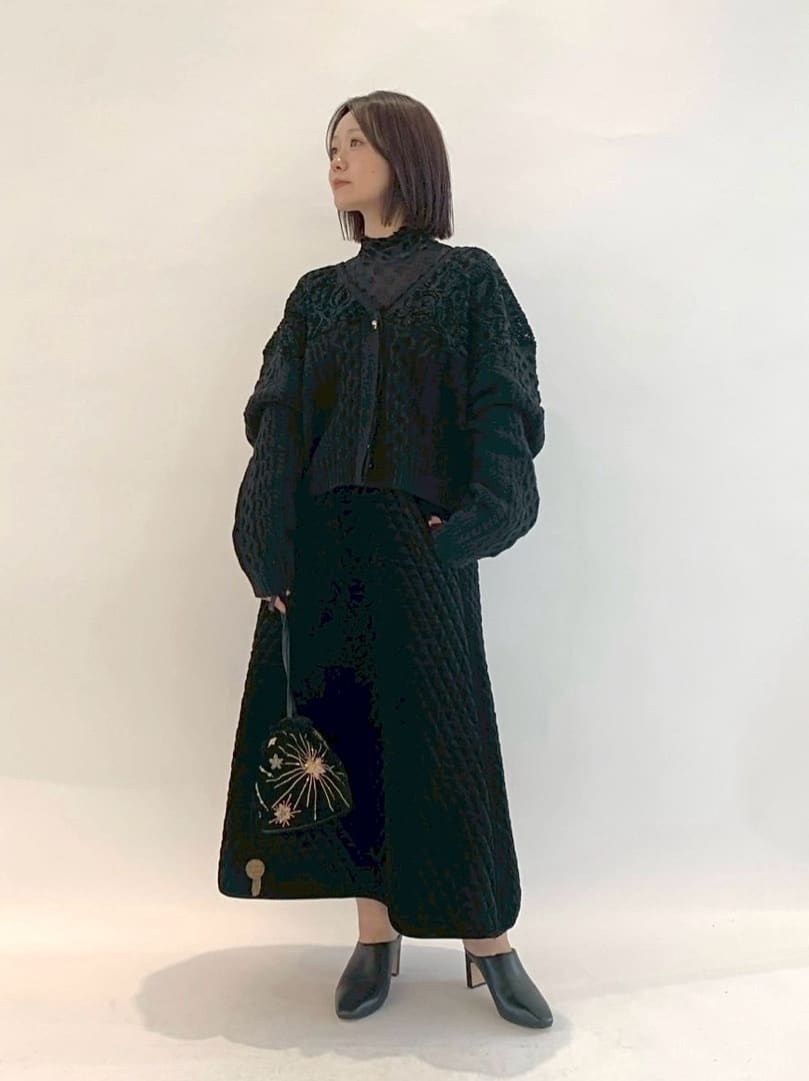 Vinのレースアランニットカーディガンを使ったコーディネートを紹介します。｜Rakuten Fashion(楽天ファッション／旧楽天ブランドアベニュー)6464922