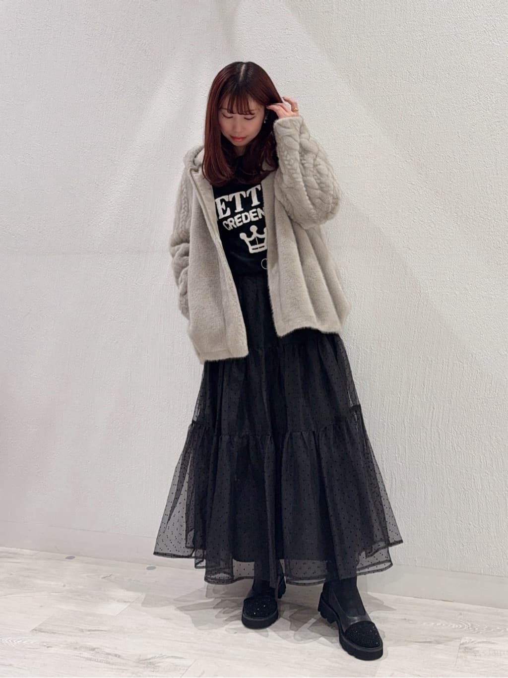 LASUDのボトムエンボスショルダーバッグを使ったコーディネートを紹介します。｜Rakuten Fashion(楽天ファッション／旧楽天ブランドアベニュー)6465302