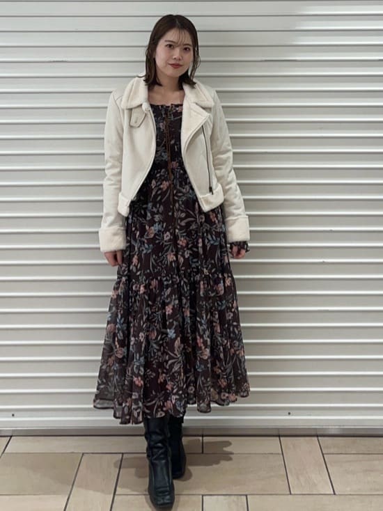 moussyの【ViVi掲載】SQUARE TOE ロングブーツを使ったコーディネート