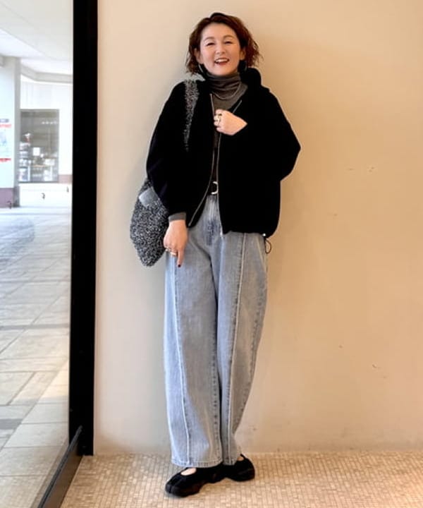 BEAMS OUTLETのセンター フリンジ デニム パンツ(S~M)を使ったコーディネートを紹介します。｜Rakuten Fashion(楽天ファッション／旧楽天ブランドアベニュー)6466227
