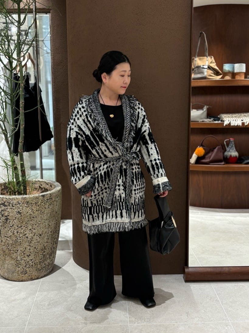 GALLARDAGALANTEのラウンドブラウスTeeを使ったコーディネートを紹介します。｜Rakuten Fashion(楽天ファッション／旧楽天ブランドアベニュー)6468769