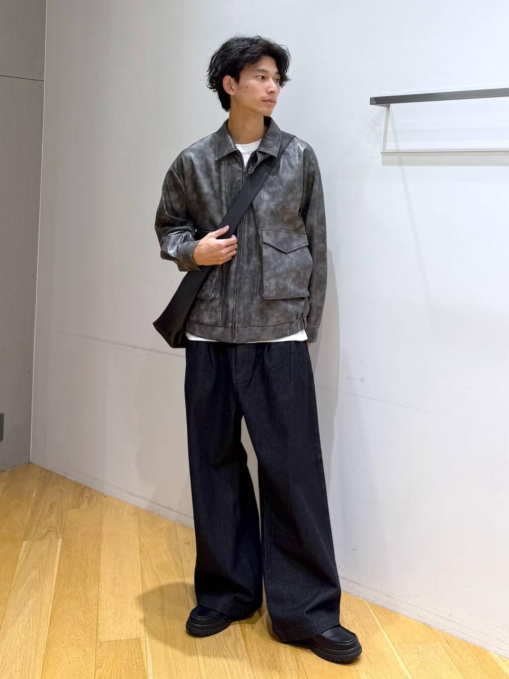 LAKOLEのPUレザーA2ブルゾンを使ったコーディネートを紹介します。｜Rakuten Fashion(楽天ファッション／旧楽天ブランドアベニュー)6468993