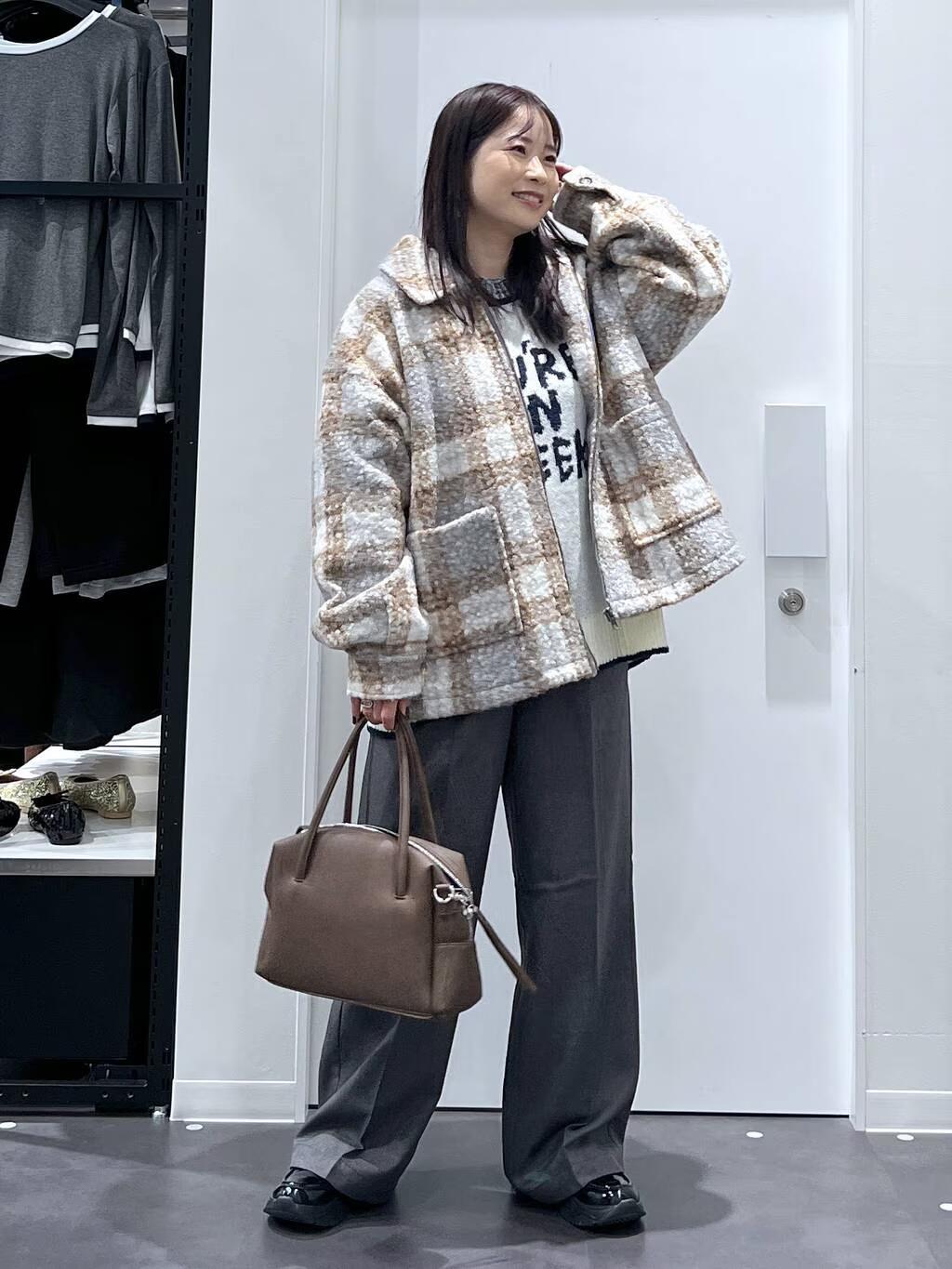 LAKOLEのブークレZIPブルゾンを使ったコーディネートを紹介します。｜Rakuten Fashion(楽天ファッション／旧楽天ブランドアベニュー)6469800