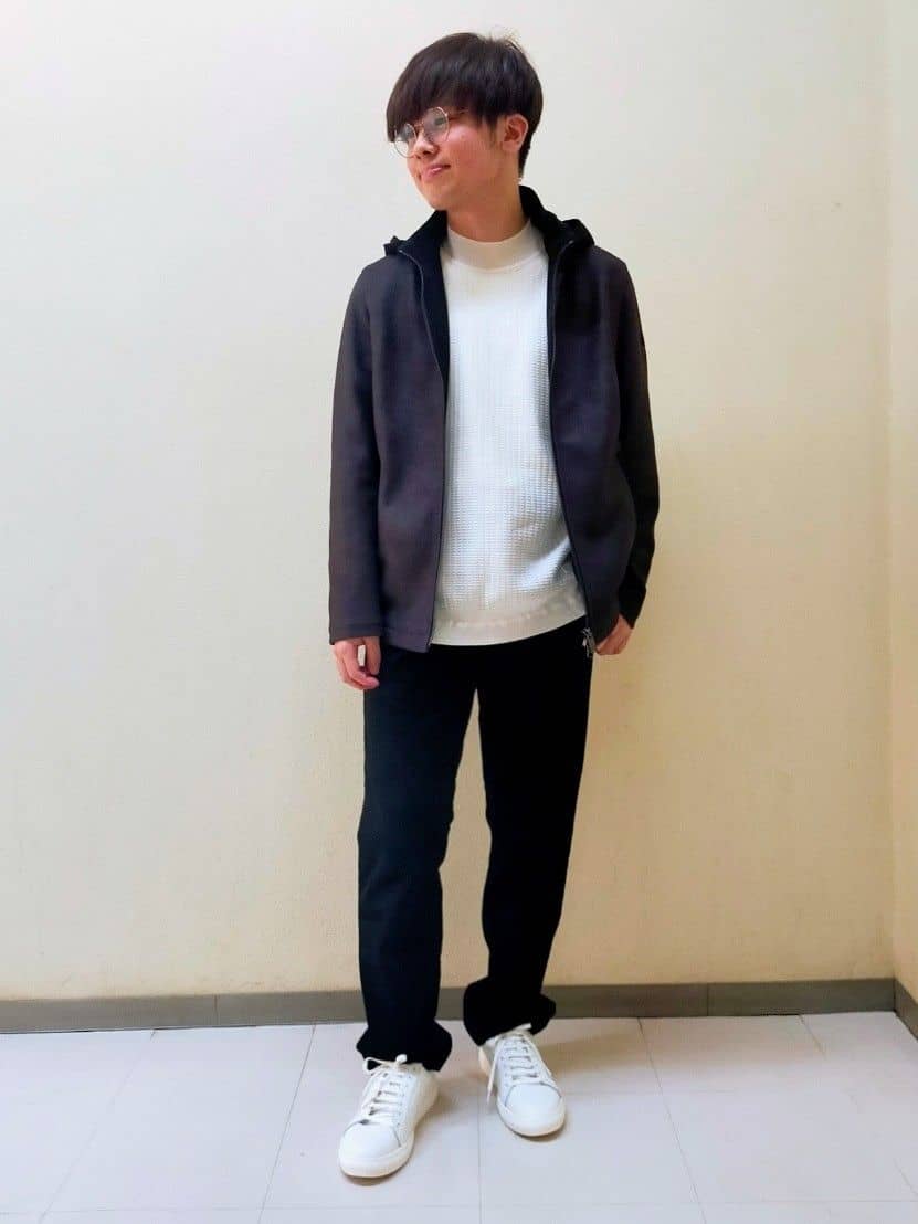 TAKEO KIKUCHIの【JUST ONE LAYER】ダウンファブリック ジップアップ フード ブルゾンを使ったコーディネートを紹介します。｜Rakuten Fashion(楽天ファッション／旧楽天ブランドアベニュー)6471735