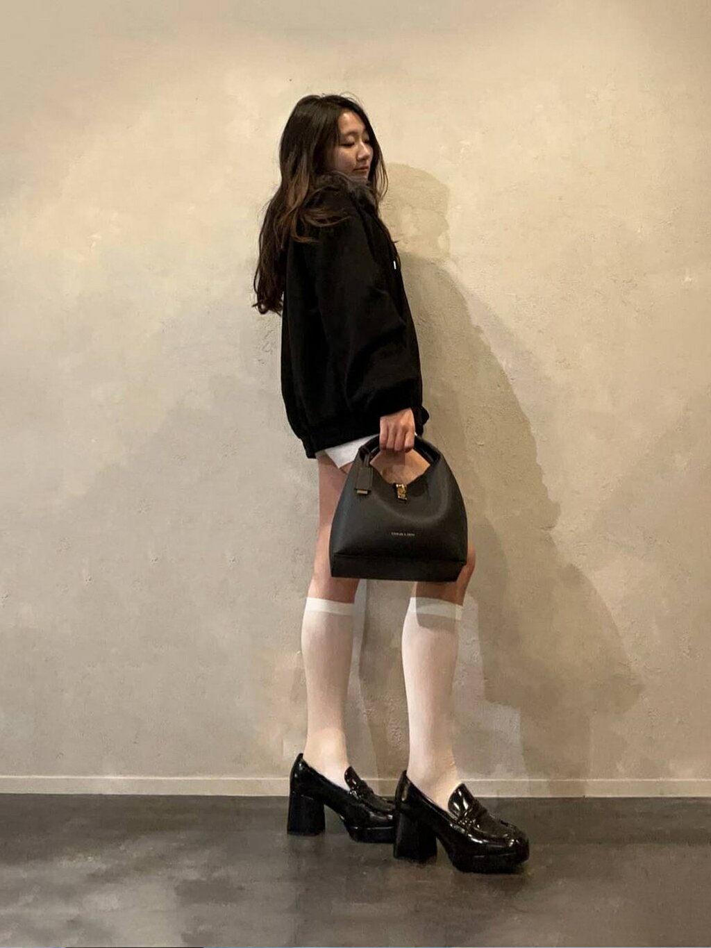 CHARLES & KEITH | Chance チャンス メタリックアクセントバケット