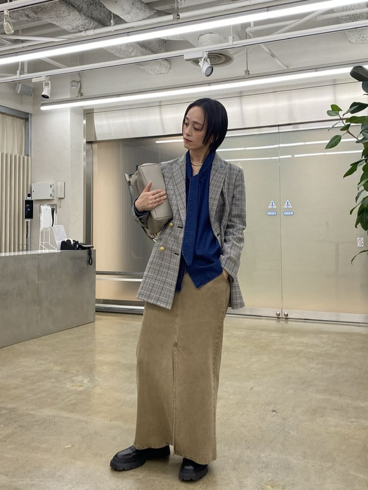 GALLARDAGALANTEの【セットアップ対応】リヨセルスリットスカートを使ったコーディネートを紹介します。｜Rakuten Fashion(楽天ファッション／旧楽天ブランドアベニュー)6475709