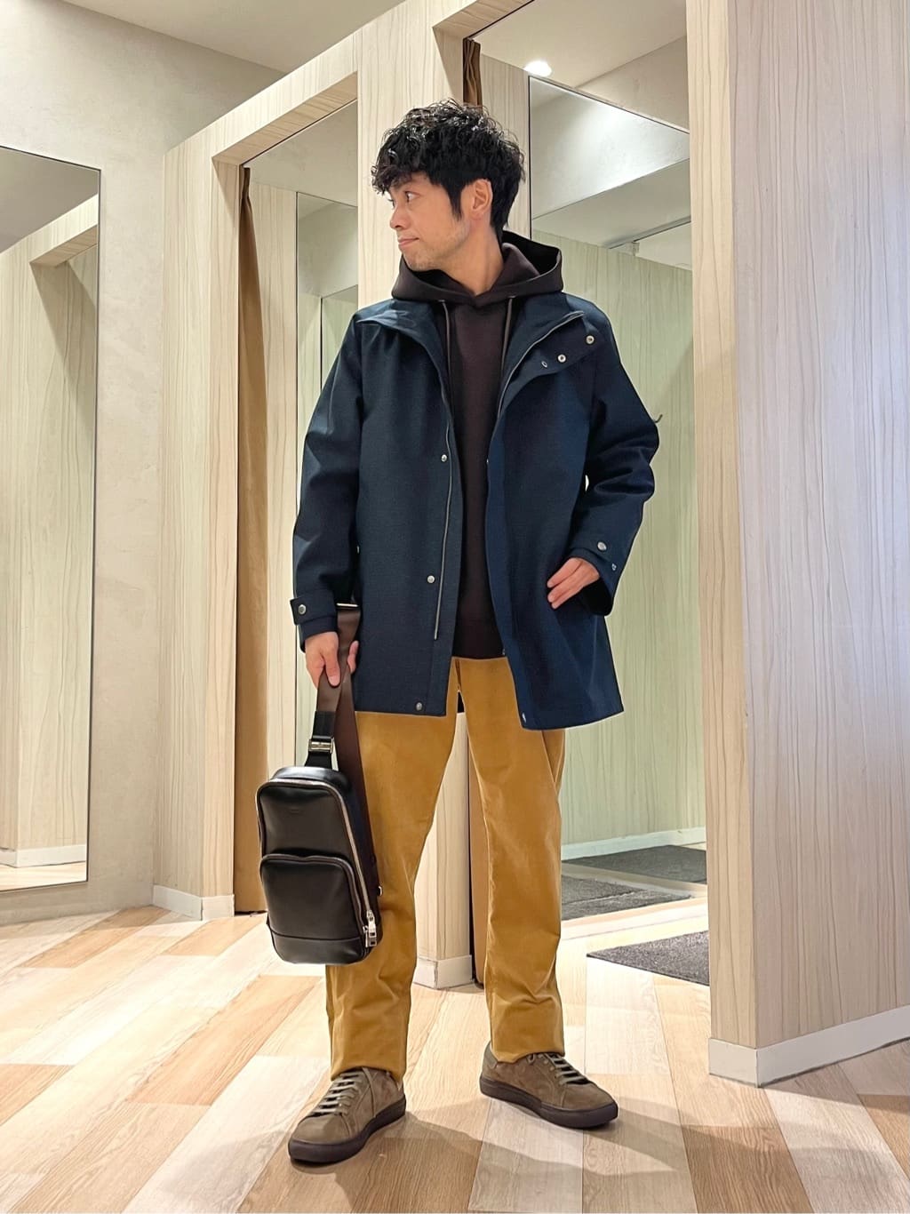 TAKEO KIKUCHIの【3WAY】ドビー ダウンライナー付ブルゾンを使ったコーディネートを紹介します。｜Rakuten Fashion(楽天ファッション／旧楽天ブランドアベニュー)6477018