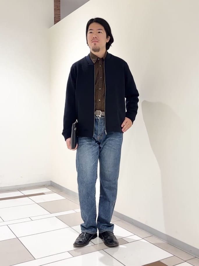 TAKEO KIKUCHIのニットライクジャージ ブルゾンを使ったコーディネートを紹介します。｜Rakuten Fashion(楽天ファッション／旧楽天ブランドアベニュー)6477286