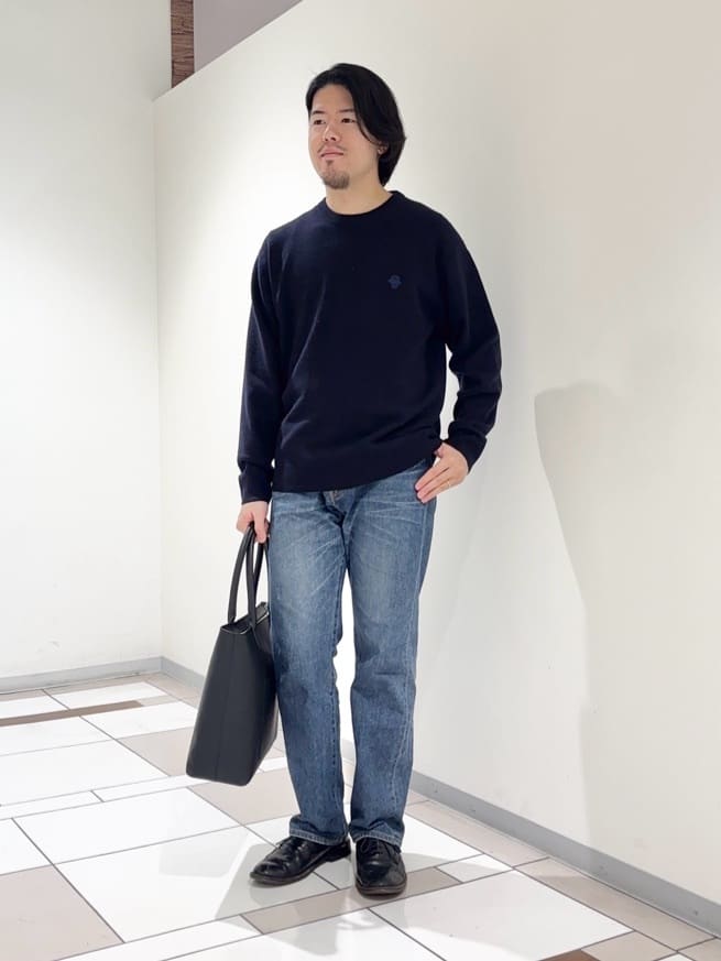 TAKEO KIKUCHIの【Air Palette Knit】ワンポイント カラーニット プルオーバーを使ったコーディネートを紹介します。｜Rakuten Fashion(楽天ファッション／旧楽天ブランドアベニュー)6480355