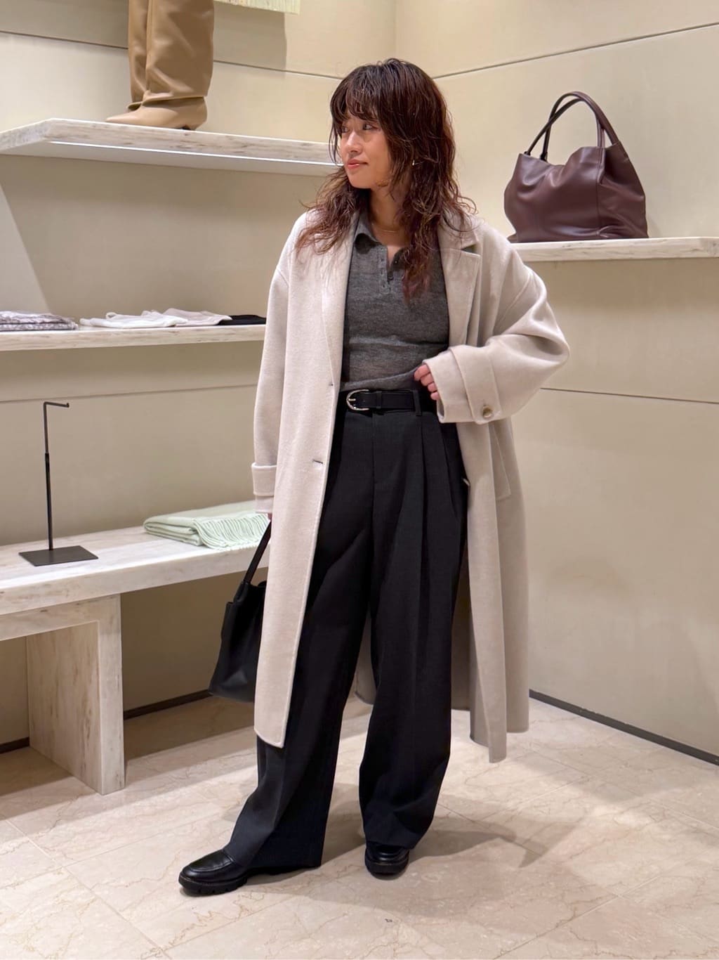 GALLARDAGALANTEの【2.718】ベーシックトートを使ったコーディネートを紹介します。｜Rakuten Fashion(楽天ファッション／旧楽天ブランドアベニュー)6480461