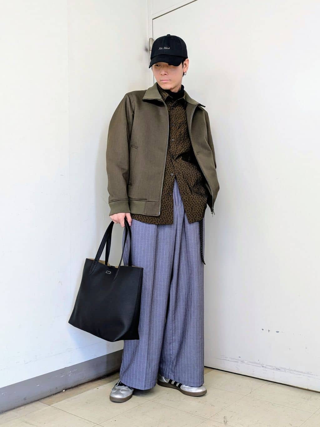 TAKEO KIKUCHIの【JUST ONE LAYER】ダウンファブリック ジップアップ リブ ブルゾンを使ったコーディネートを紹介します。｜Rakuten Fashion(楽天ファッション／旧楽天ブランドアベニュー)6480679