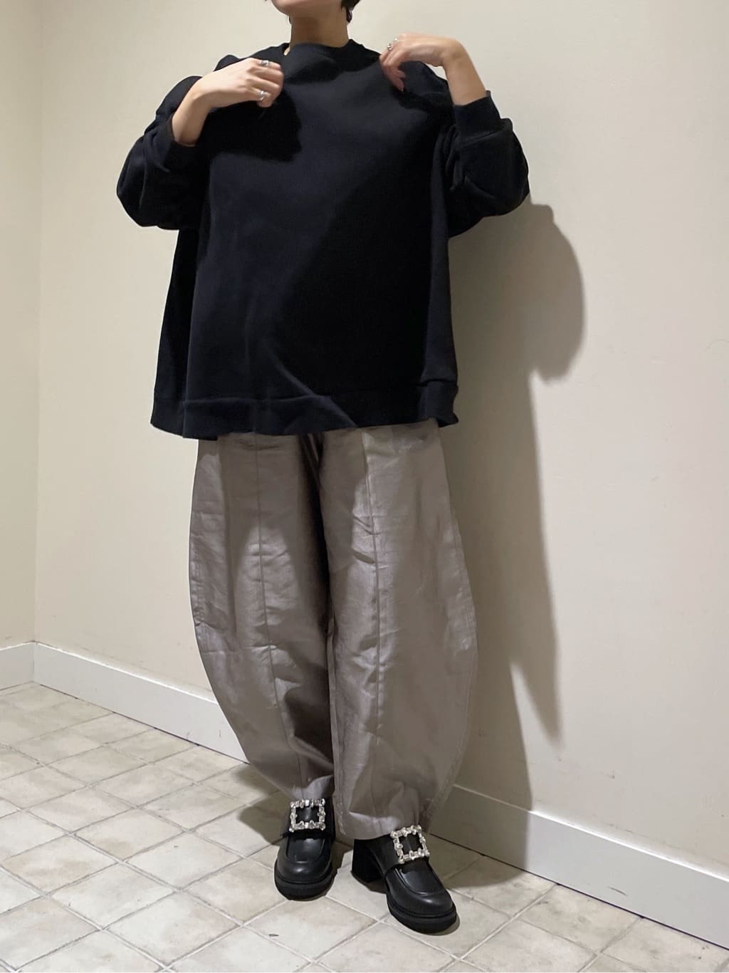 STACCATOのエルラストレッチコンビブーツを使ったコーディネートを紹介します。｜Rakuten Fashion(楽天ファッション／旧楽天ブランドアベニュー)6481642