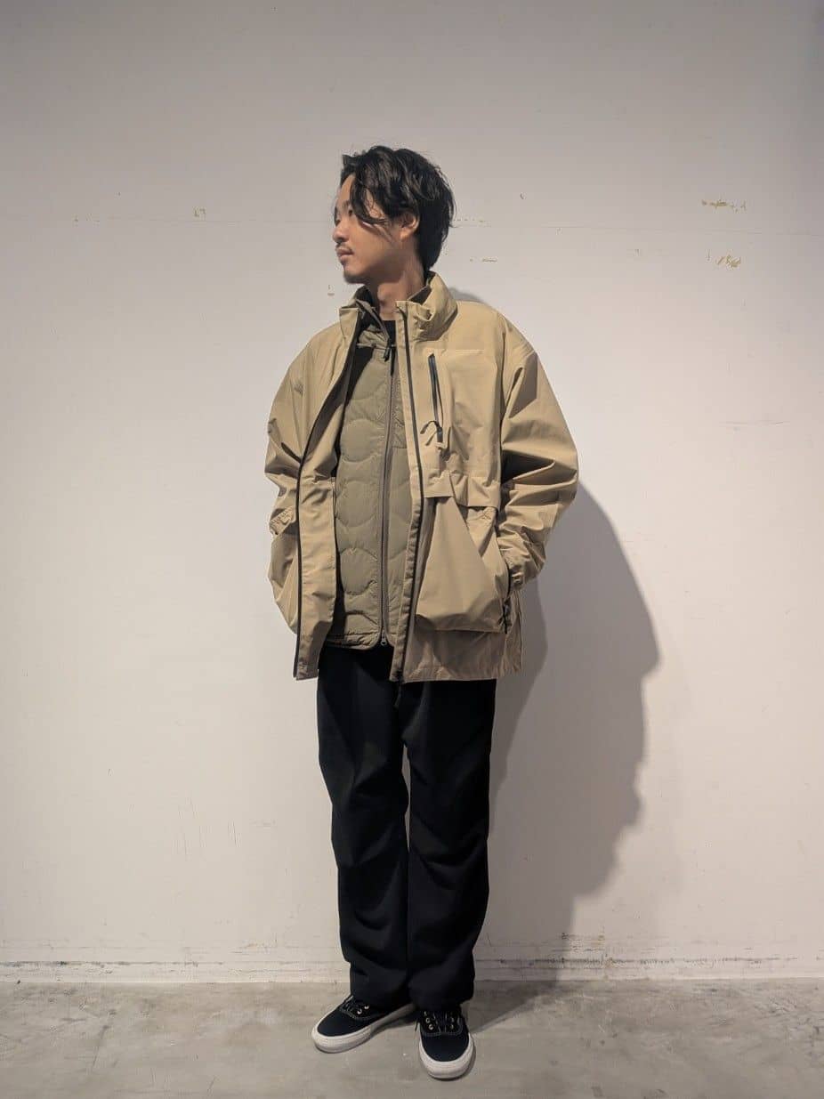 Snow PeakのSeamless Quilted Down Jacketを使ったコーディネートを紹介します。｜Rakuten Fashion(楽天ファッション／旧楽天ブランドアベニュー)6481757