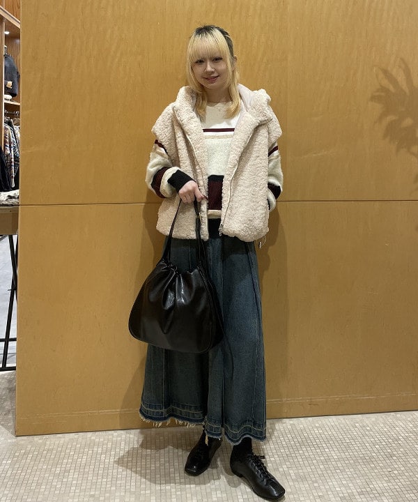 BEAMS HEARTの立体 ボーダー ニットを使ったコーディネートを紹介します。｜Rakuten Fashion(楽天ファッション／旧楽天ブランドアベニュー)6482948