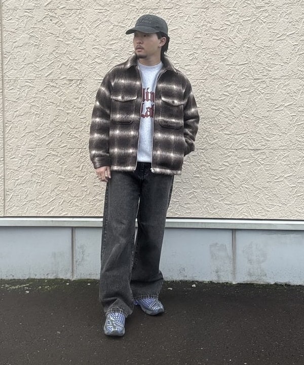 BEAMS HEARTのブラスト ワイド ストレート デニムを使ったコーディネートを紹介します。｜Rakuten Fashion(楽天ファッション／旧楽天ブランドアベニュー)6482990