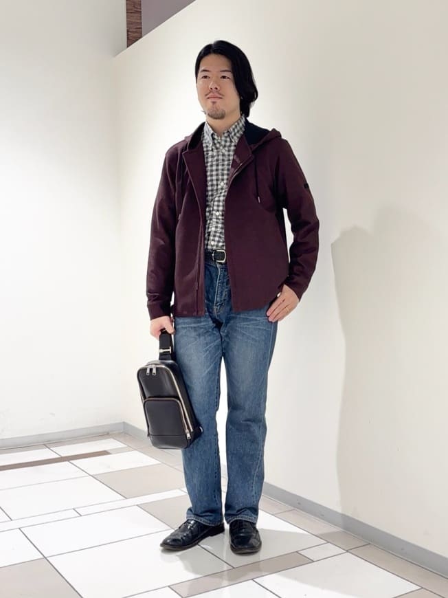 TAKEO KIKUCHIの【JUST ONE LAYER】ダウンファブリックZIPパーカーを使ったコーディネートを紹介します。｜Rakuten Fashion(楽天ファッション／旧楽天ブランドアベニュー)6483280