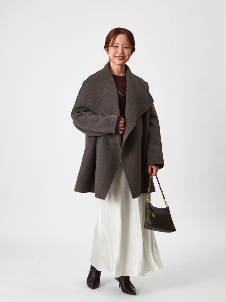 1er ArrondissementのTOPダブルビーバーショールコートを使ったコーディネートを紹介します。｜Rakuten Fashion(楽天ファッション／旧楽天ブランドアベニュー)6483496