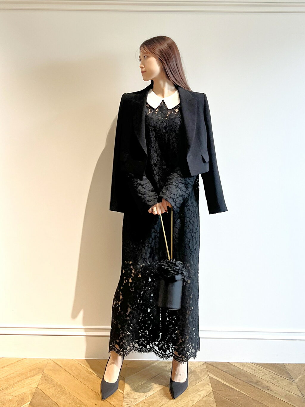 allurevilleの【LOULOU WILLOUGHBY】パールネックレースワンピースを使ったコーディネートを紹介します。｜Rakuten Fashion(楽天ファッション／旧楽天ブランドアベニュー)6486617