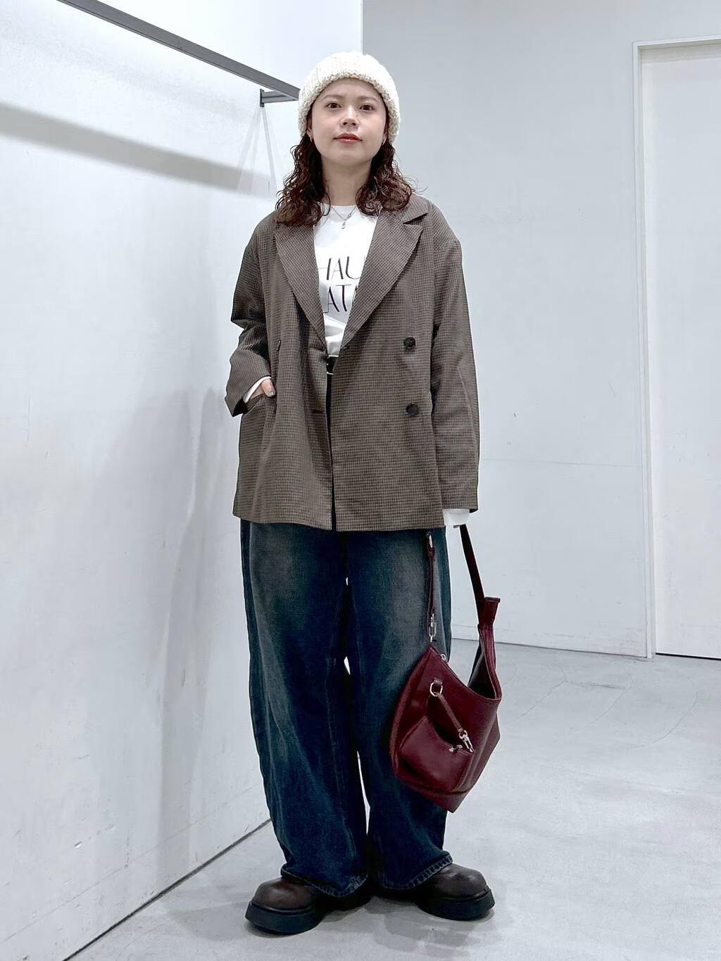 LAKOLEのチェックダブルジャケットを使ったコーディネートを紹介します。｜Rakuten Fashion(楽天ファッション／旧楽天ブランドアベニュー)6489262